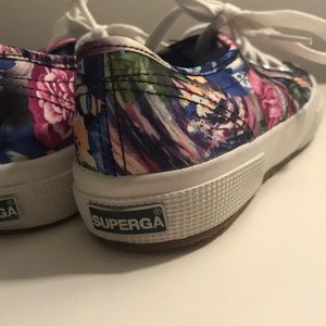 Superga sneakers